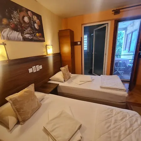 Kapistec 3* سكوبجي